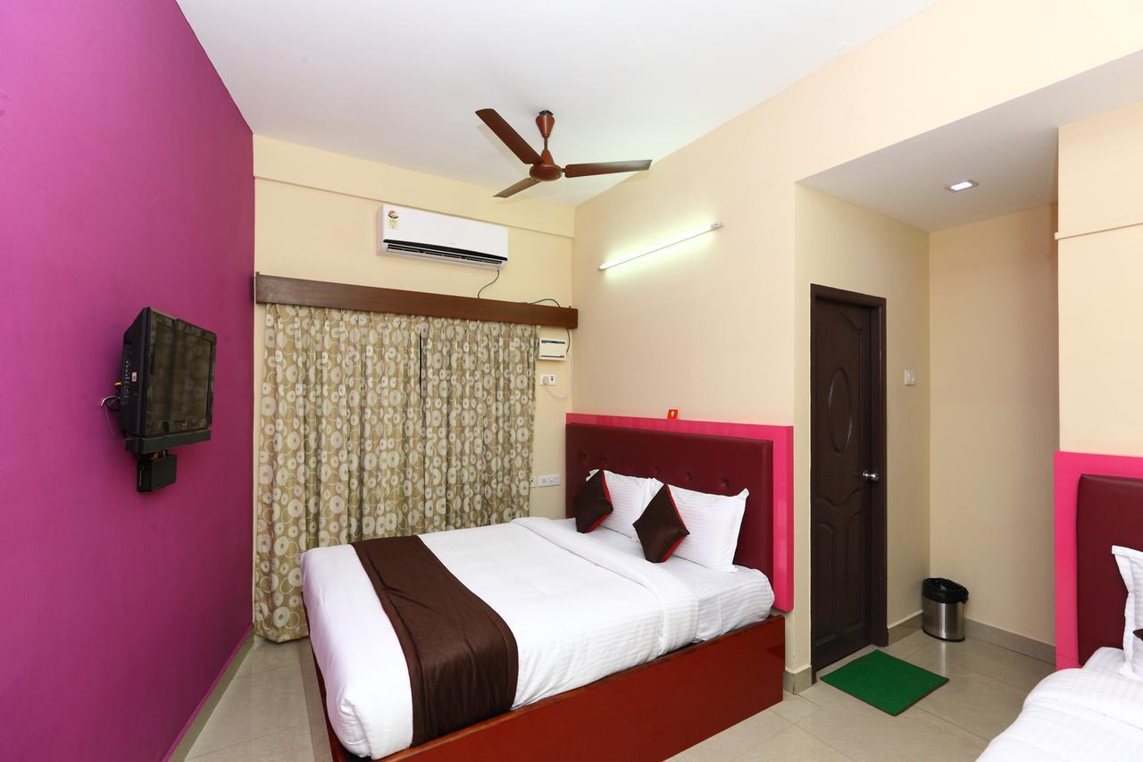 Hôtel Oyo 8410 Rajeswari Tower à Chennai Extérieur photo