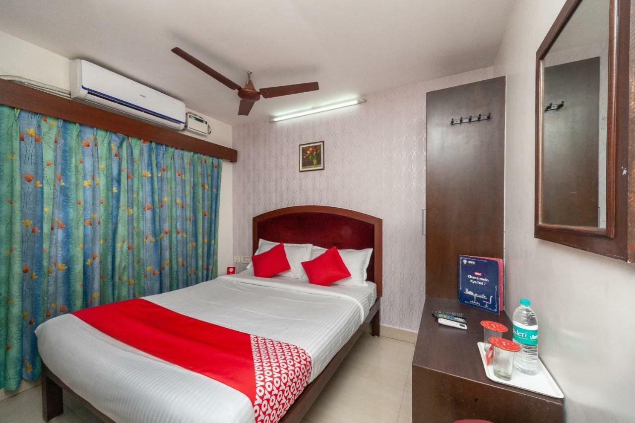 Hôtel Oyo 8410 Rajeswari Tower à Chennai Extérieur photo